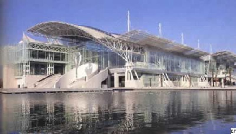 南京國(guó)際展覽中心外觀圖